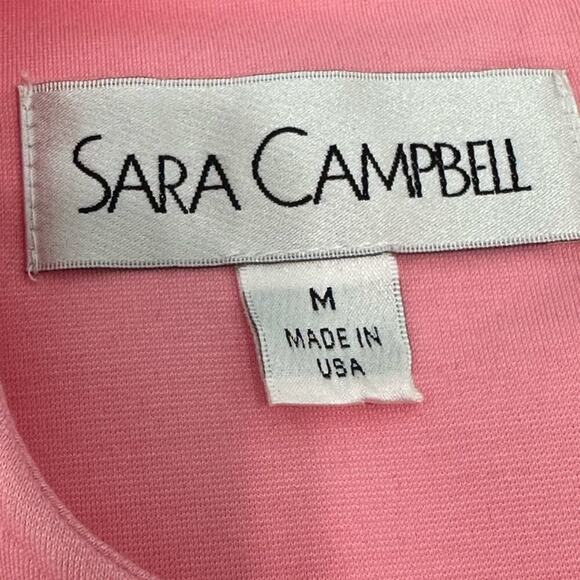 Sara Campbell Signature Stretch Scalloped Barbie Pink Dress Size Medium - Picture 5 of 9